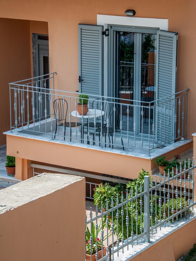 Villa Despina Green Suites Polychrono Bagian luar foto
