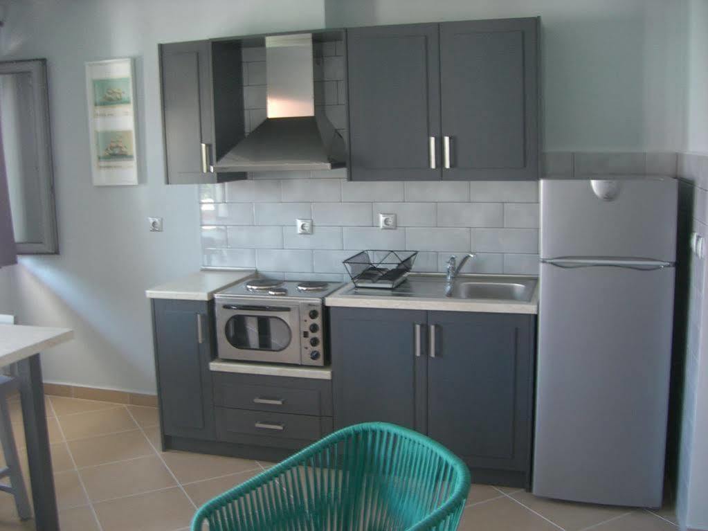 Villa Despina Green Suites Polychrono Bagian luar foto